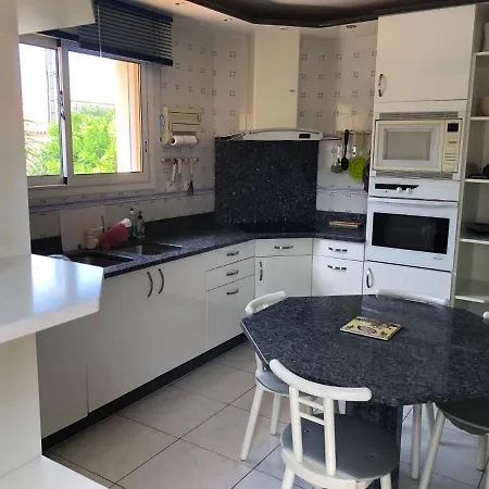 Belle Avec Piscine *